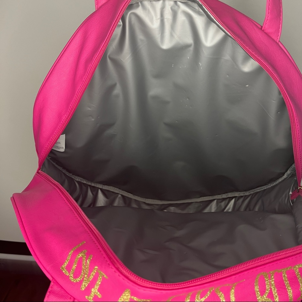 Betsey Johnson Donut Cooler Bag - Picture 5 of 9